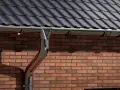 Rury do deszczówki: Wybierz mądrze, uniknij kar i problemów!