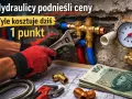 Dłoń w rękawicy naprawia instalację hydrauliczną, obok leżą pieniądze i schemat.
