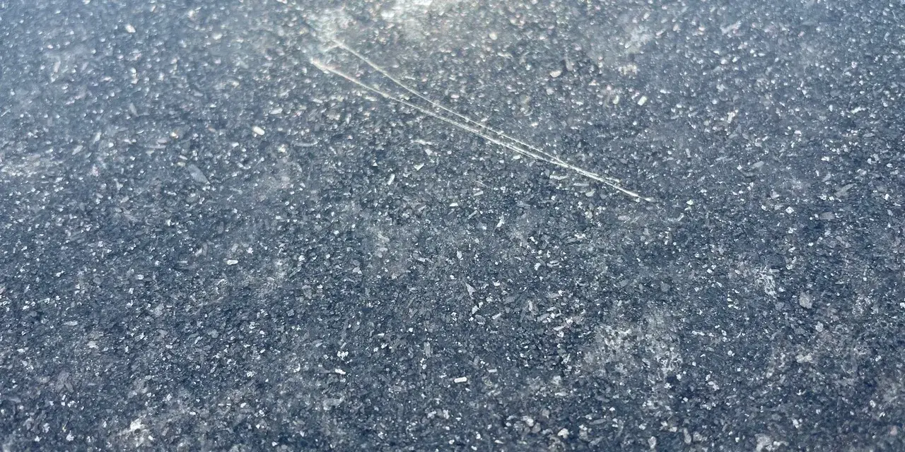Jak usunąć rysy na zlewie granitowym? Skuteczne metody i prewencja