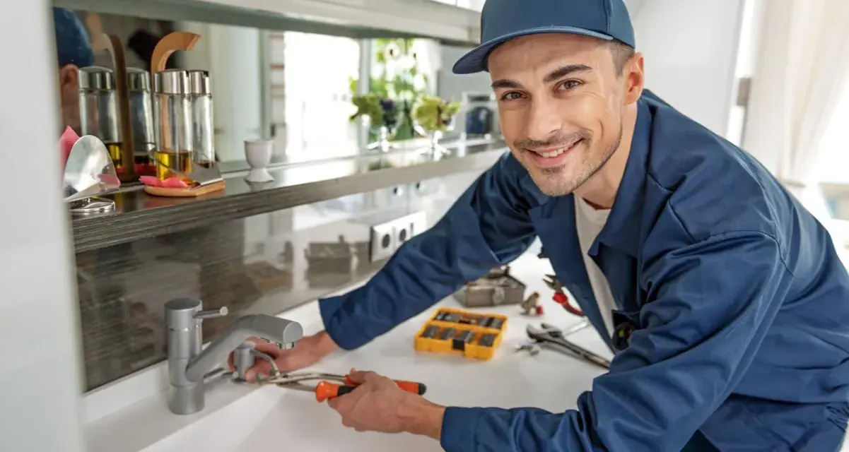 Studia dla hydraulika? Fakty, mity i ścieżki kariery