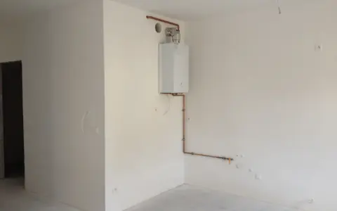 Jak zabudować rury gazowe pod piecem? Przepisy i porady eksperta
