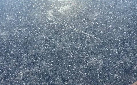 Jak usunąć rysy na zlewie granitowym? Skuteczne metody i prewencja